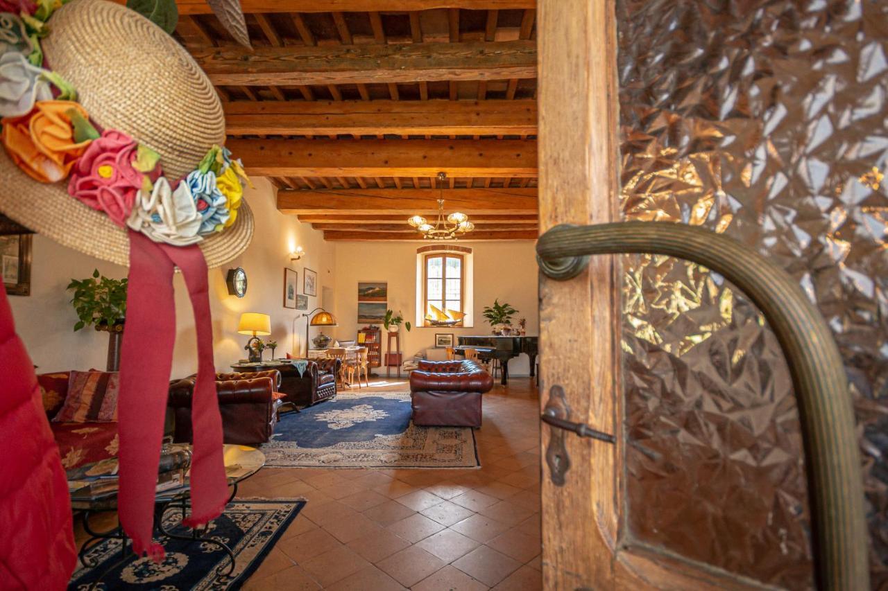 Agriturismo Casa Montecucco Giuncarico Exteriér fotografie