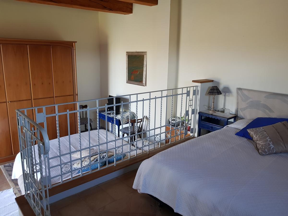 Agriturismo Casa Montecucco Giuncarico Exteriér fotografie